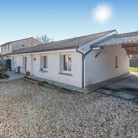 2 Bedroom Awesome In